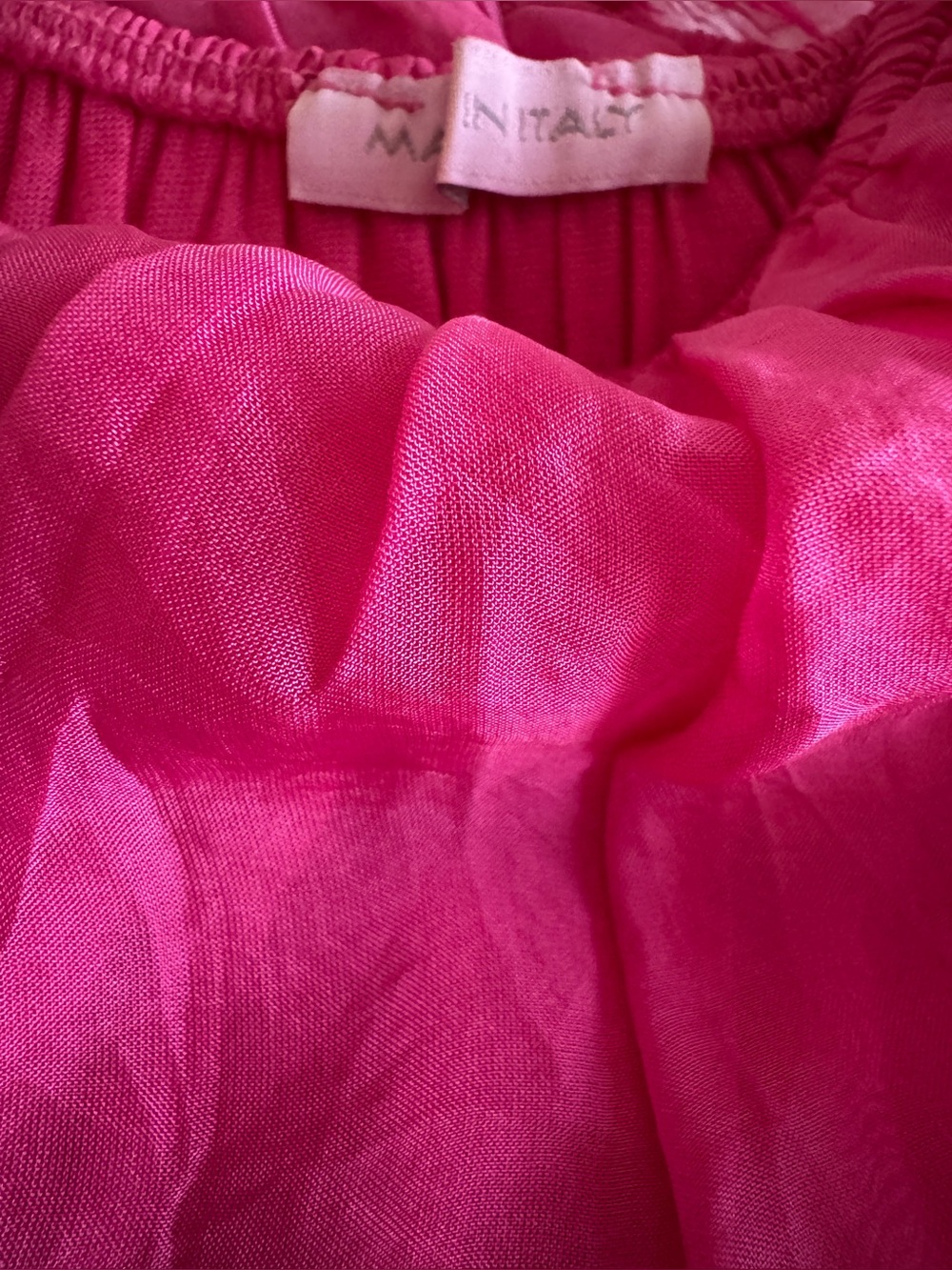 Flowy Boho Off-the-shoulder Fuchsia 100% Silk Blouse with Ruffle Detail - Picture 6 of 6